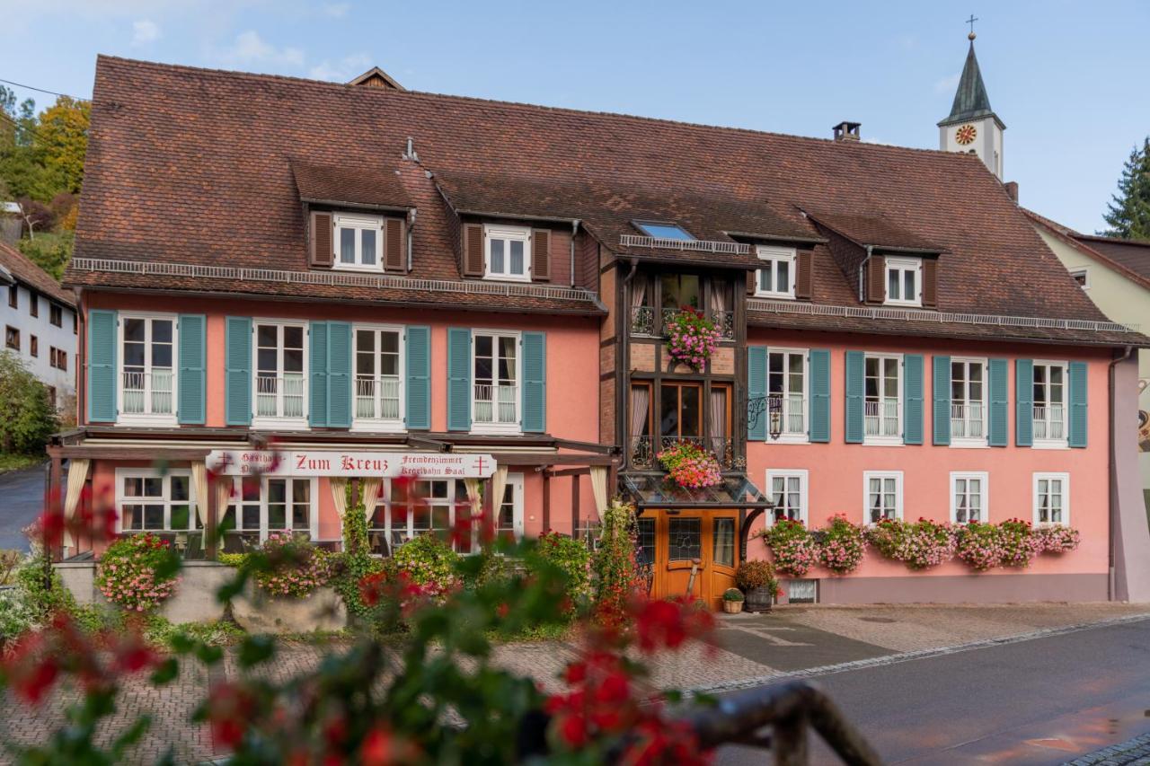 Gasthaus-Pension Zum Kreuz ชตูลิงเกน ภายนอก รูปภาพ
