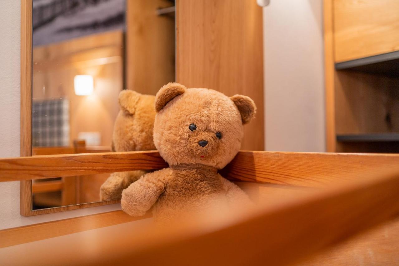 Gasthaus-Pension Zum Kreuz ชตูลิงเกน ภายนอก รูปภาพ